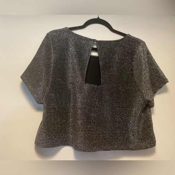 Torrid Sparkly Crop Top Size 1 - Picture 6 of 11